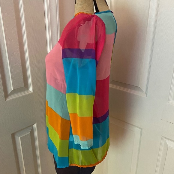 Peaches n Cream Pink Blue Orange Sheer Striped Open Keyhole Back Top 3/4 Sleeve - Picture 3 of 6